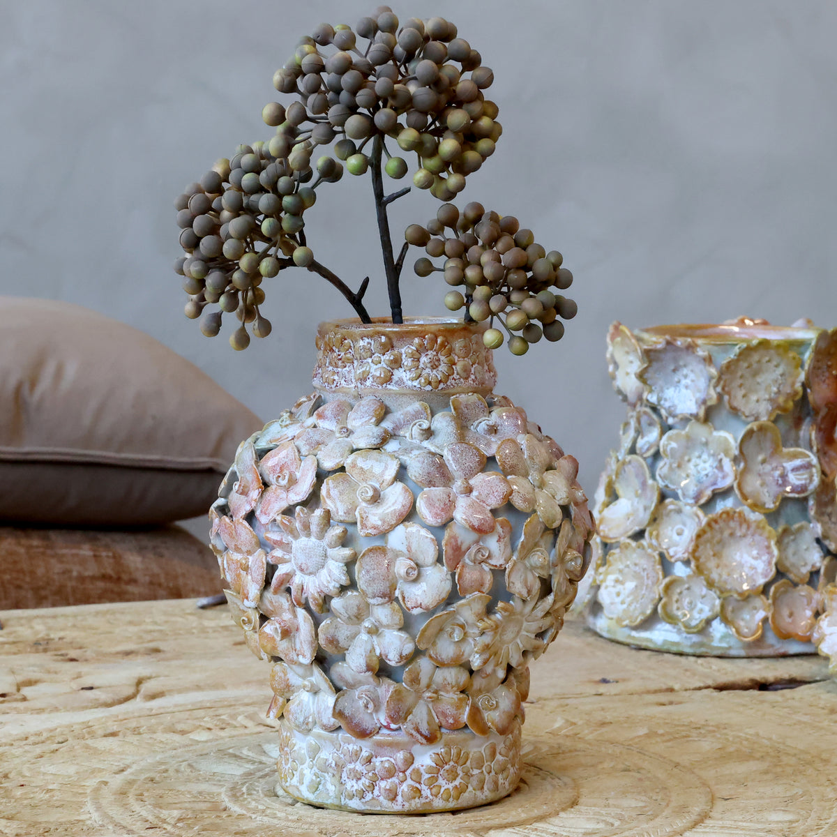 Vase m. blomsterdekor, H19 cm, desert rose